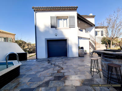 Villa - 185 m² - 7 pièces
