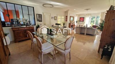 Maison - 177 m² - 6 pièces