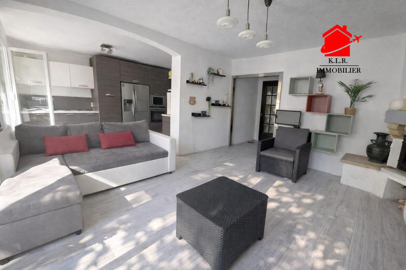 Maison - 176 m² - 5 pièces