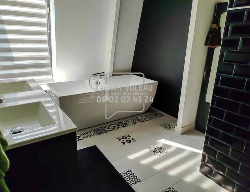 Maison - 168 m² - 6 pièces