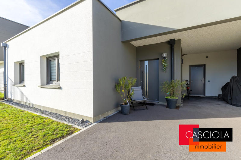 Maison - 80 m² - 4 pièces