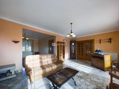 Maison - 153 m² - 7 pièces