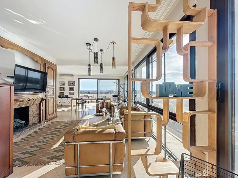 Appartement - 138 m² - 5 pièces