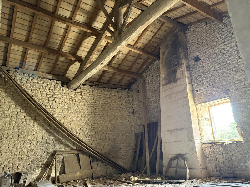 Maison - 200 m² - 3 pièces