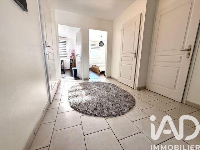 Appartement - 81 m² - 3 pièces
