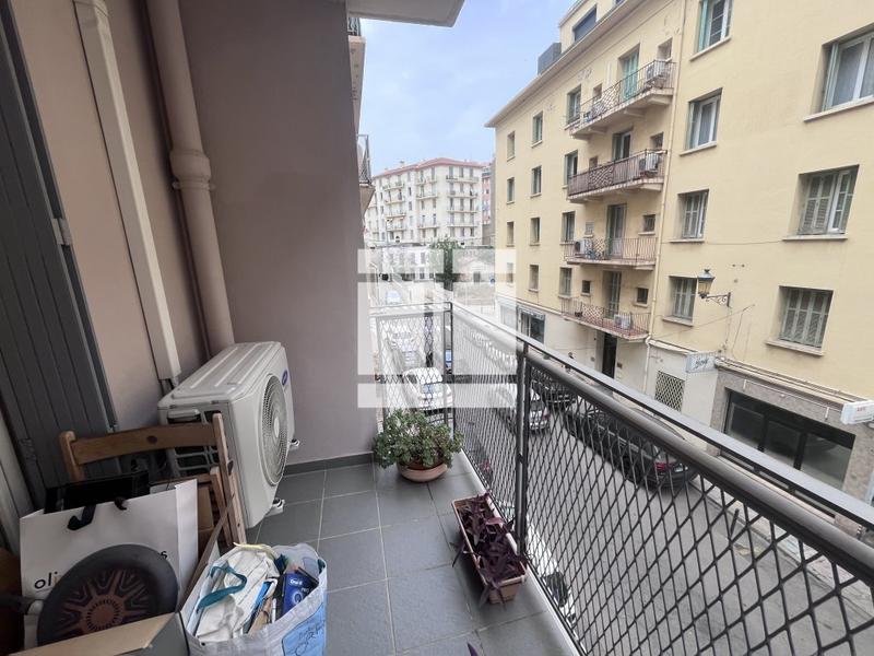 Appartement - 49 m² - 3 pièces