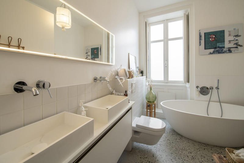 Appartement - 120 m² - 4 pièces