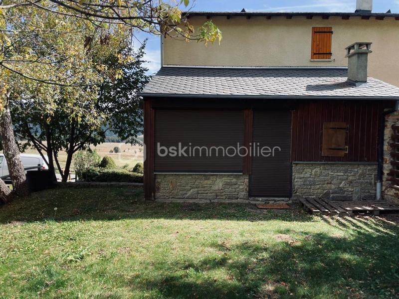 Maison jumelée - 95 m² - 5 pièces