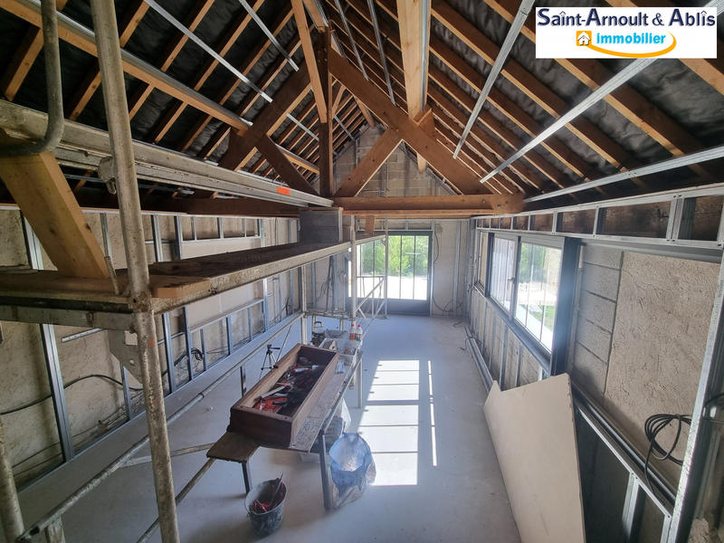 Maison ancienne - 355 m² - 14 pièces