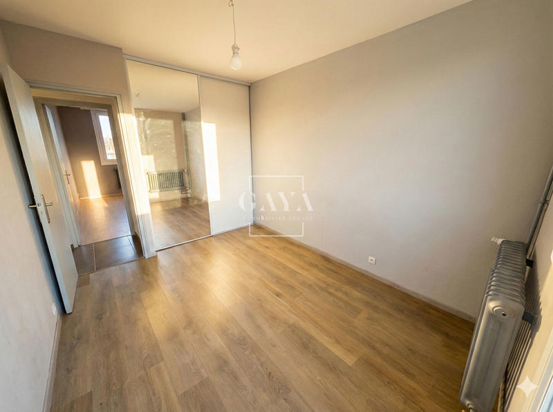 Appartement - 70 m² - 4 pièces