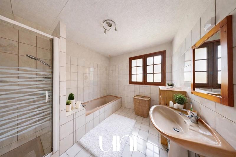 Maison - 120 m² - 4 pièces