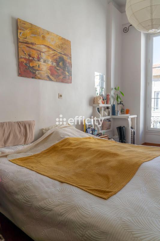 Appartement - 144 m² - 6 pièces