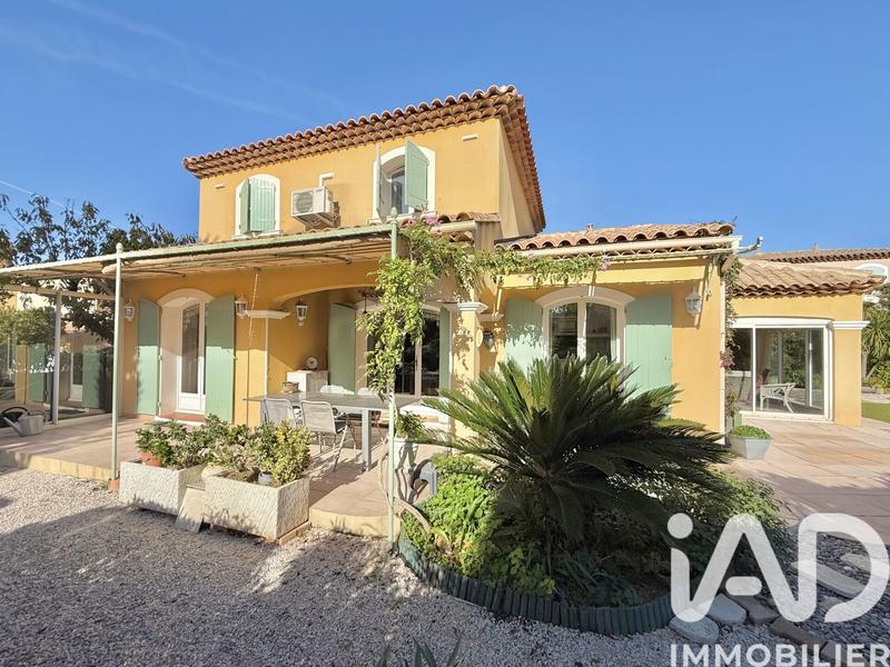 Maison - 123 m² - 6 pièces