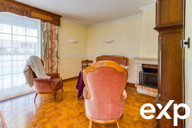 Maison - 121 m² - 7 pièces