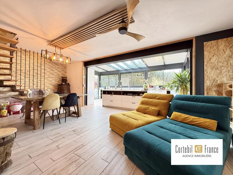 Maison - 124 m² - 5 pièces