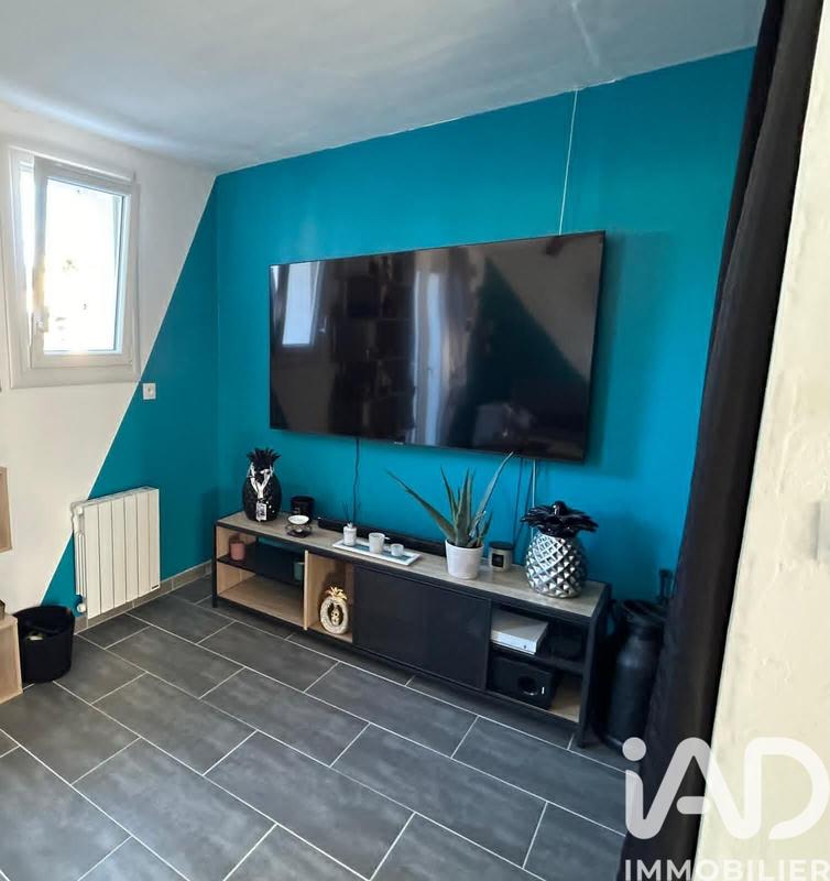 Maison - 99 m² - 5 pièces