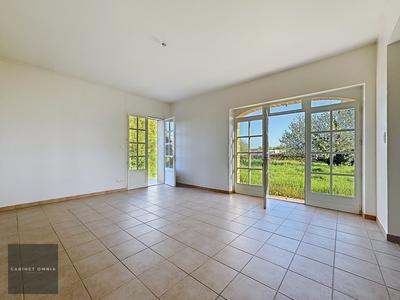 Maison - 122 m² - 5 pièces