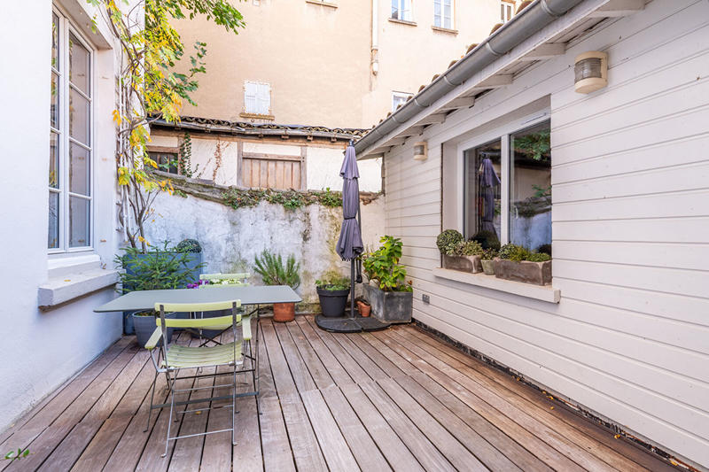 Appartement - 90 m² - 3 pièces