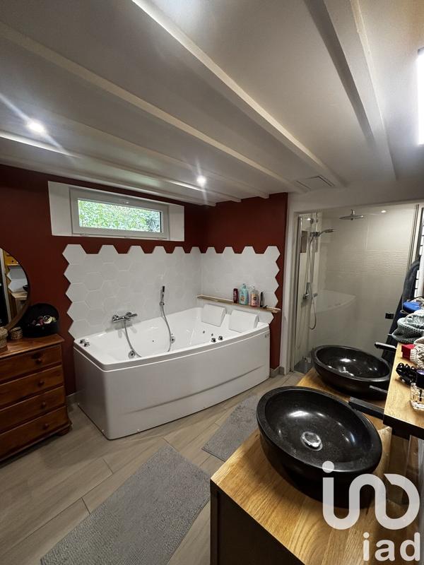 Maison de campagne - 220 m² - 5 pièces