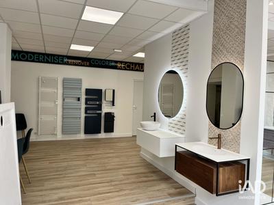 Local commercial - 179 m²