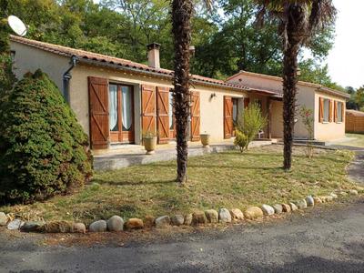 Villa - 130 m² - 6 pièces