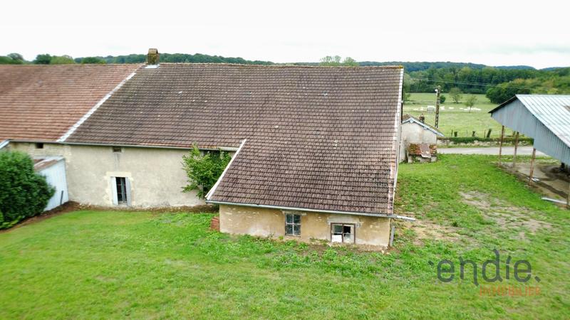 Corps de ferme - 400 m² - 4 pièces