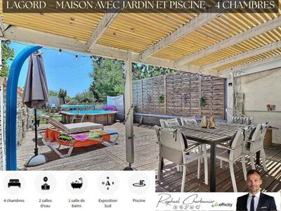 Maison - 162 m² - 6 pièces