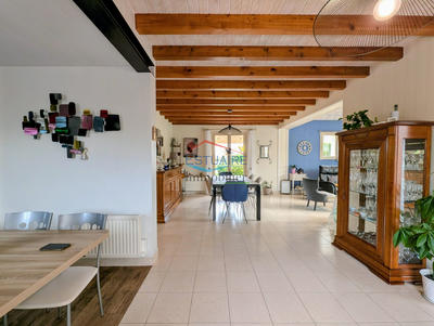 Maison - 162 m² - 6 pièces