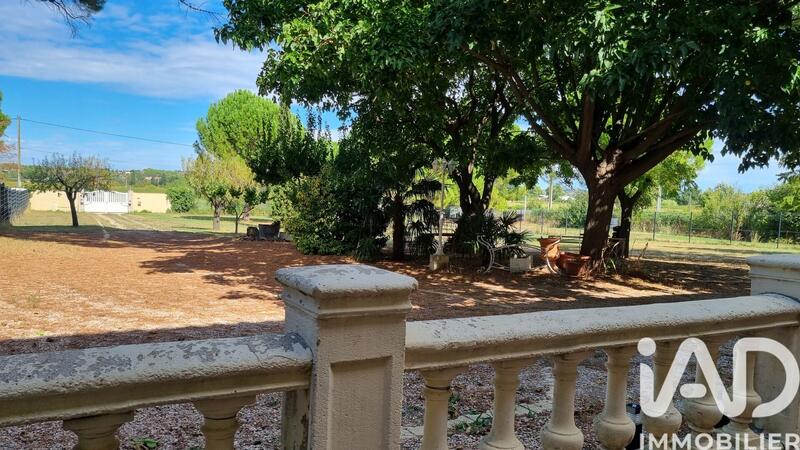 Maison - 200 m² - 6 pièces