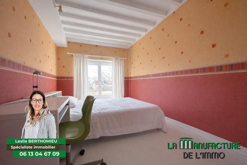 Duplex - 121 m² - 5 pièces