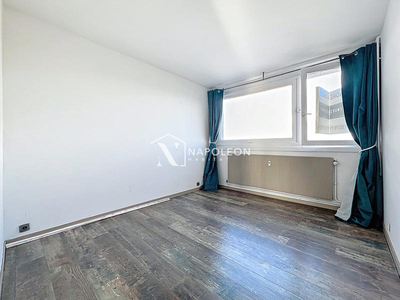 Appartement - 85 m² - 3 pièces