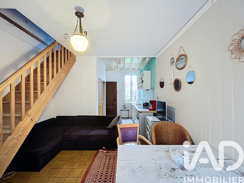 Maison de ville - 200 m² - 10 pièces