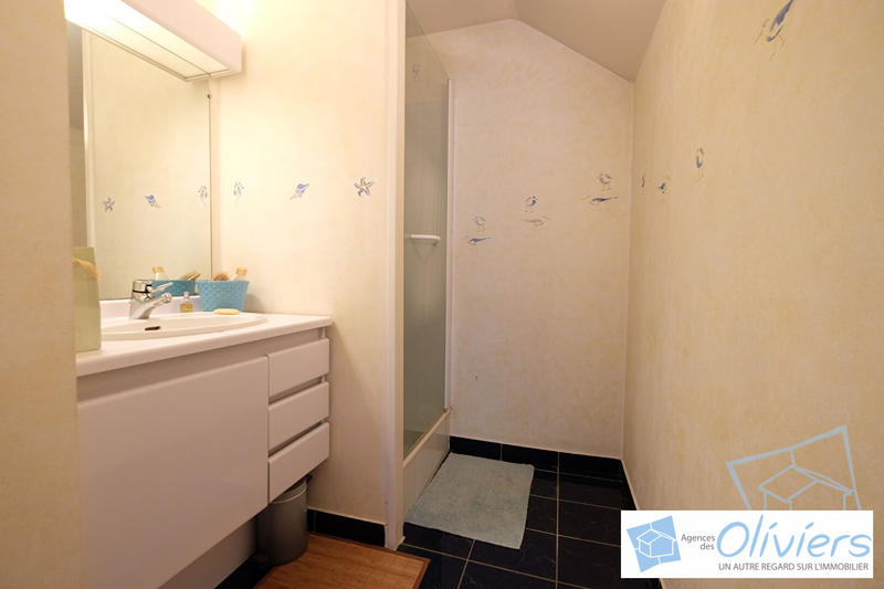 Maison - 171 m² - 7 pièces