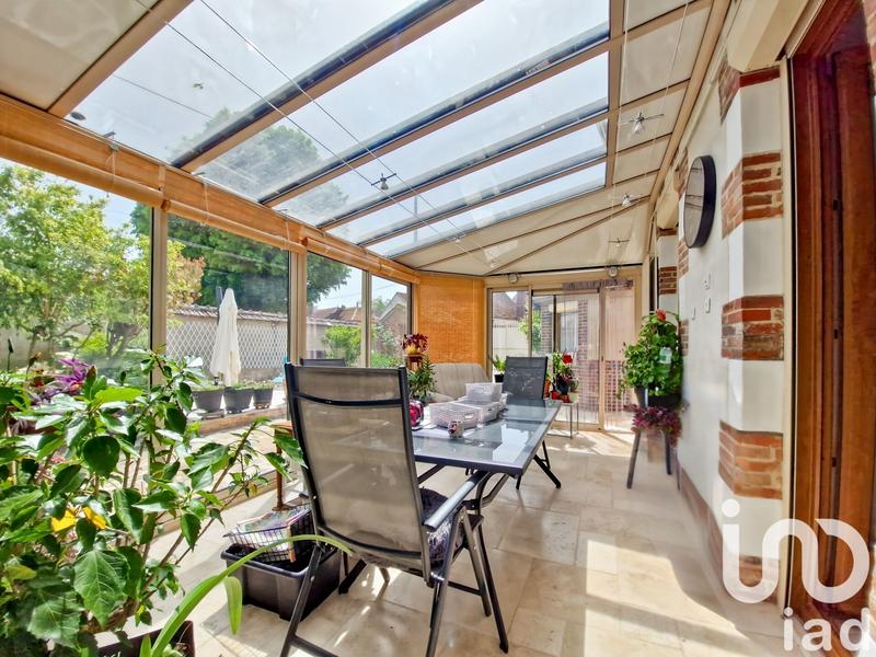 Maison - 211 m² - 8 pièces