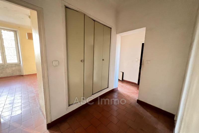 Appartement - 103 m² - 5 pièces