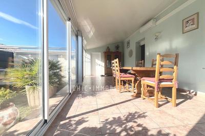 Maison - 140 m² - 5 pièces