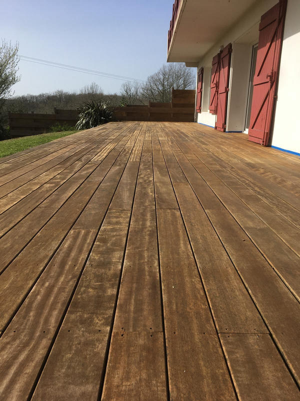 Maison - 258 m² - 9 pièces