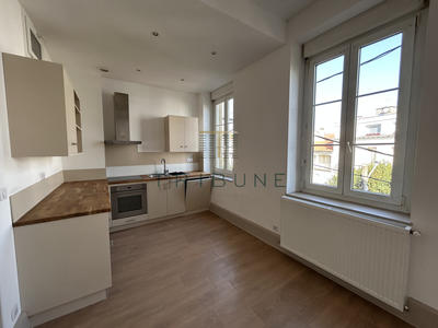 Appartement - 76 m² - 3 pièces