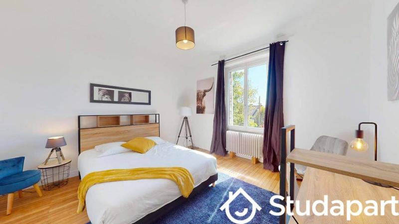 Chambre - 11 m² - 1 pièce