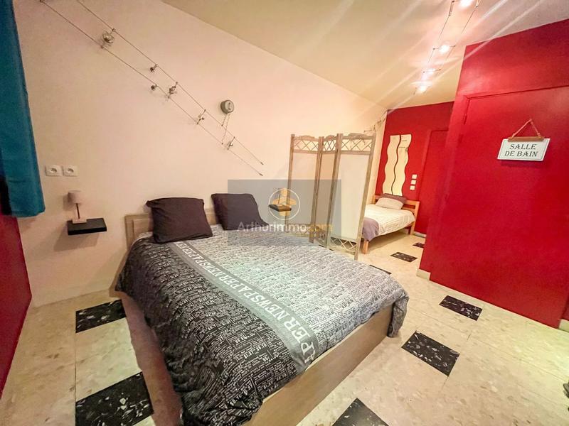 Immeuble - 404 m² - 18 pièces