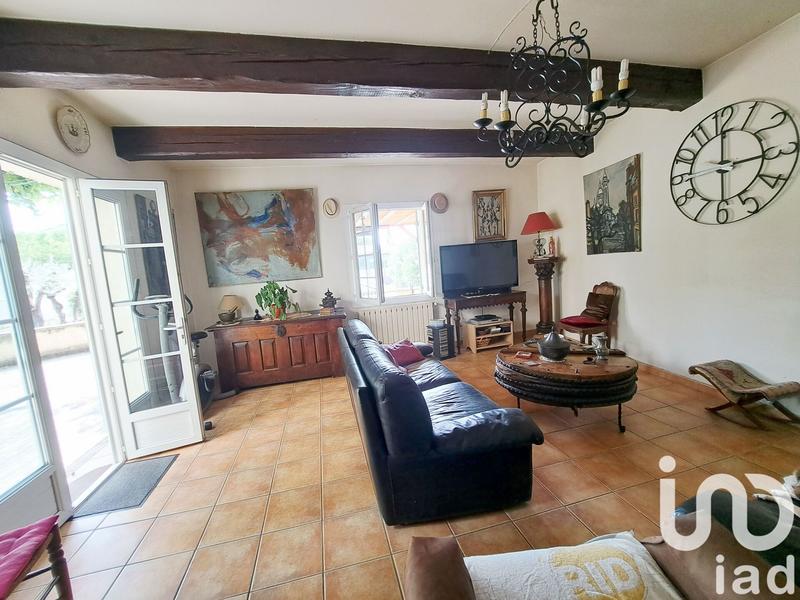 Maison - 220 m² - 7 pièces