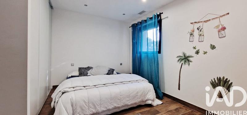 Maison - 285 m² - 5 pièces