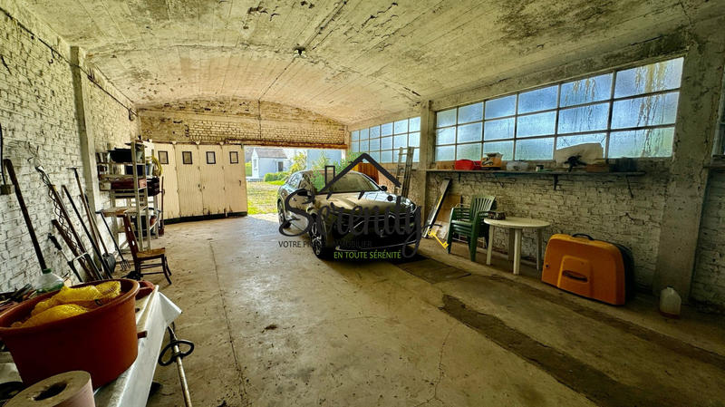 Maison - 225 m² - 7 pièces