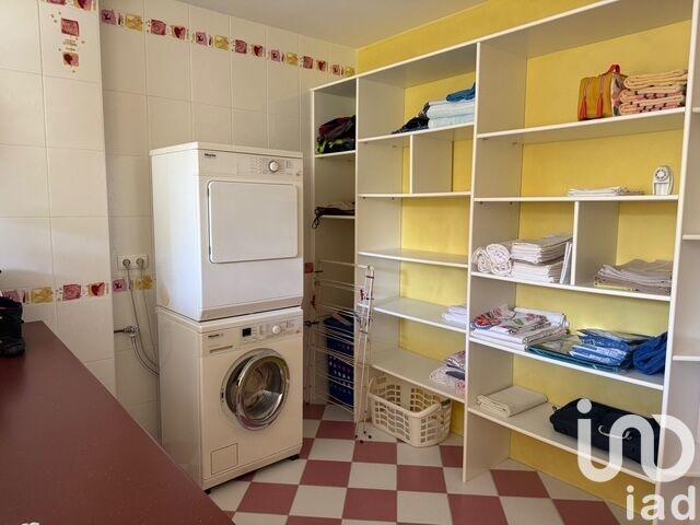 Maison de village - 314 m² - 11 pièces