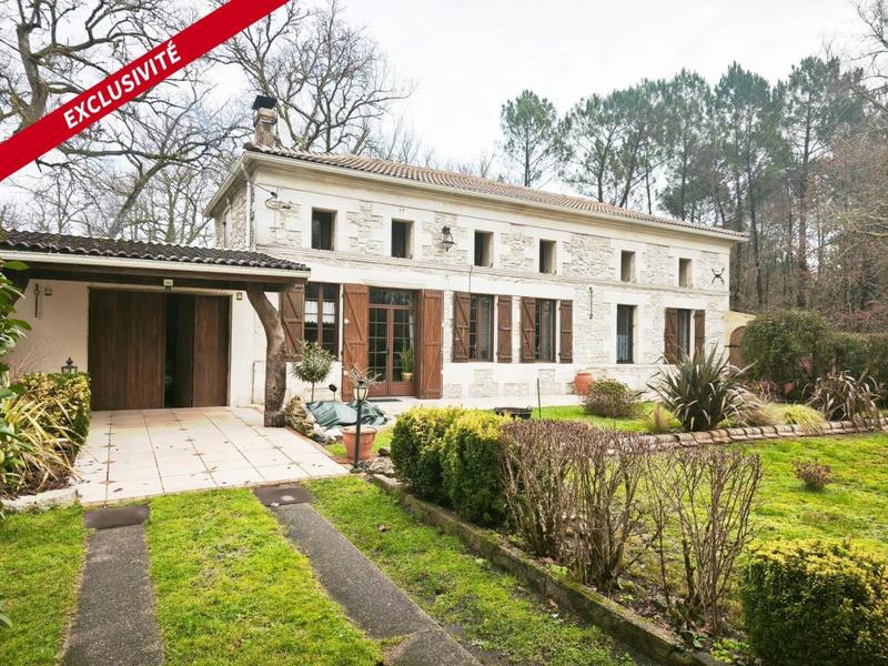 Maison en pierre - 187 m² - 6 pièces