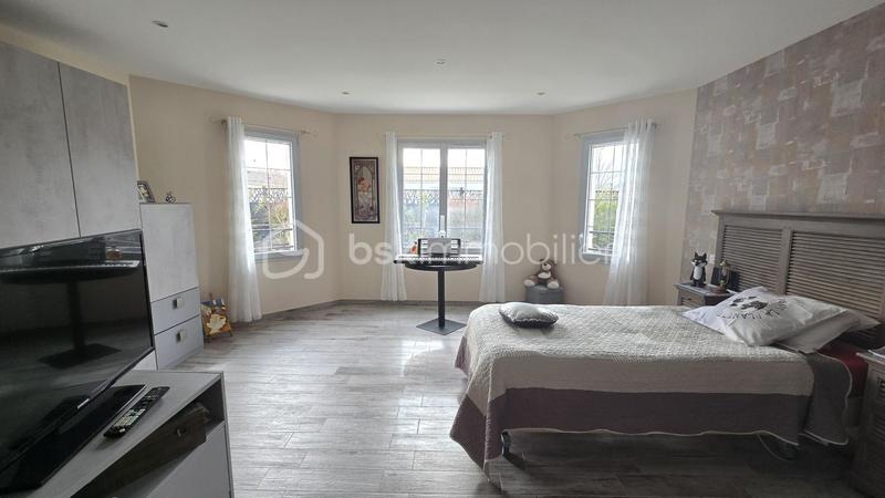 Pavillon - 132 m² - 5 pièces