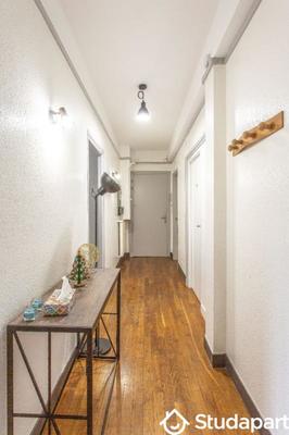 Chambre - 9 m² - 1 pièce