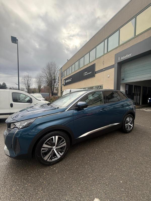 Peugeot 3008 II (2) 1.6 Hybrid 225 Allure E-Eat8 2020