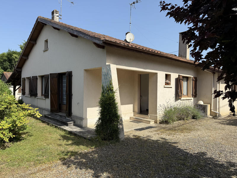 Maison de village - 116 m² - 6 pièces