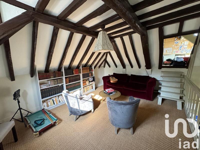 Maison - 400 m² - 8 pièces